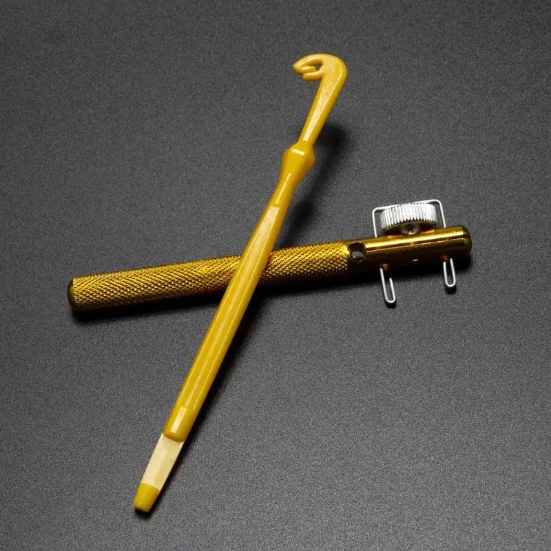 Цельнометаллический инструмент для завязывания рыболовных крючков устройство