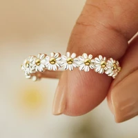 vintage daisy rings for women flower shaped fashion enamel adjustable open cuff wedding finger ring girlfriend jewelry gifts