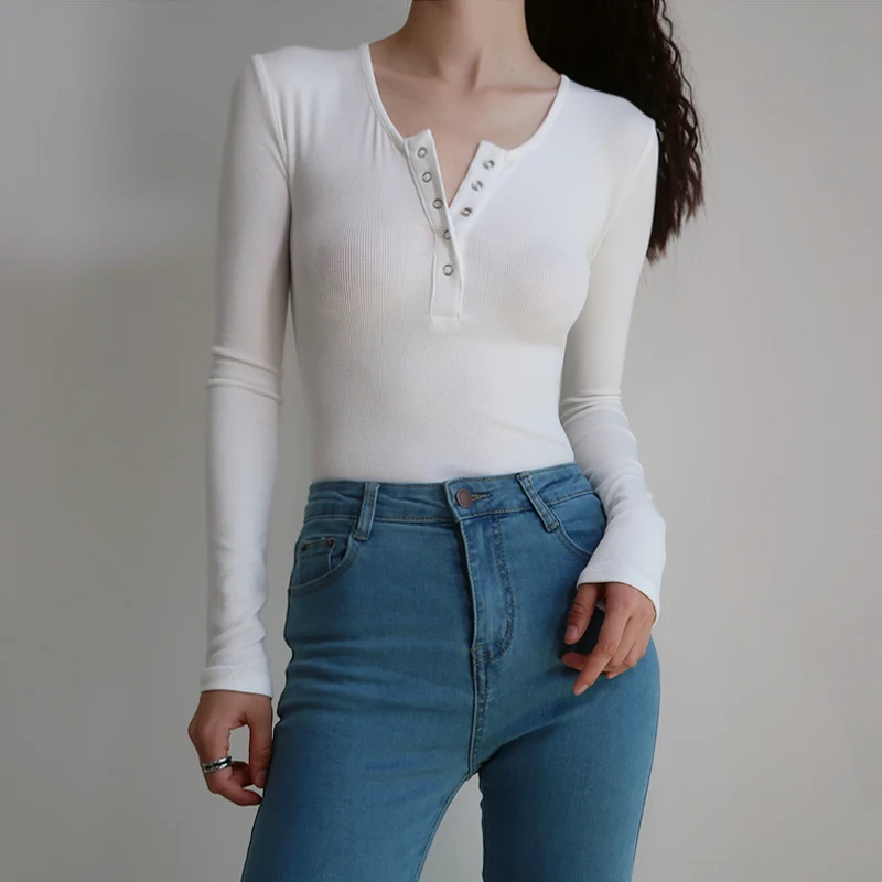 Женское боди с круглым вырезом и пуговицами спереди длинным рукавом