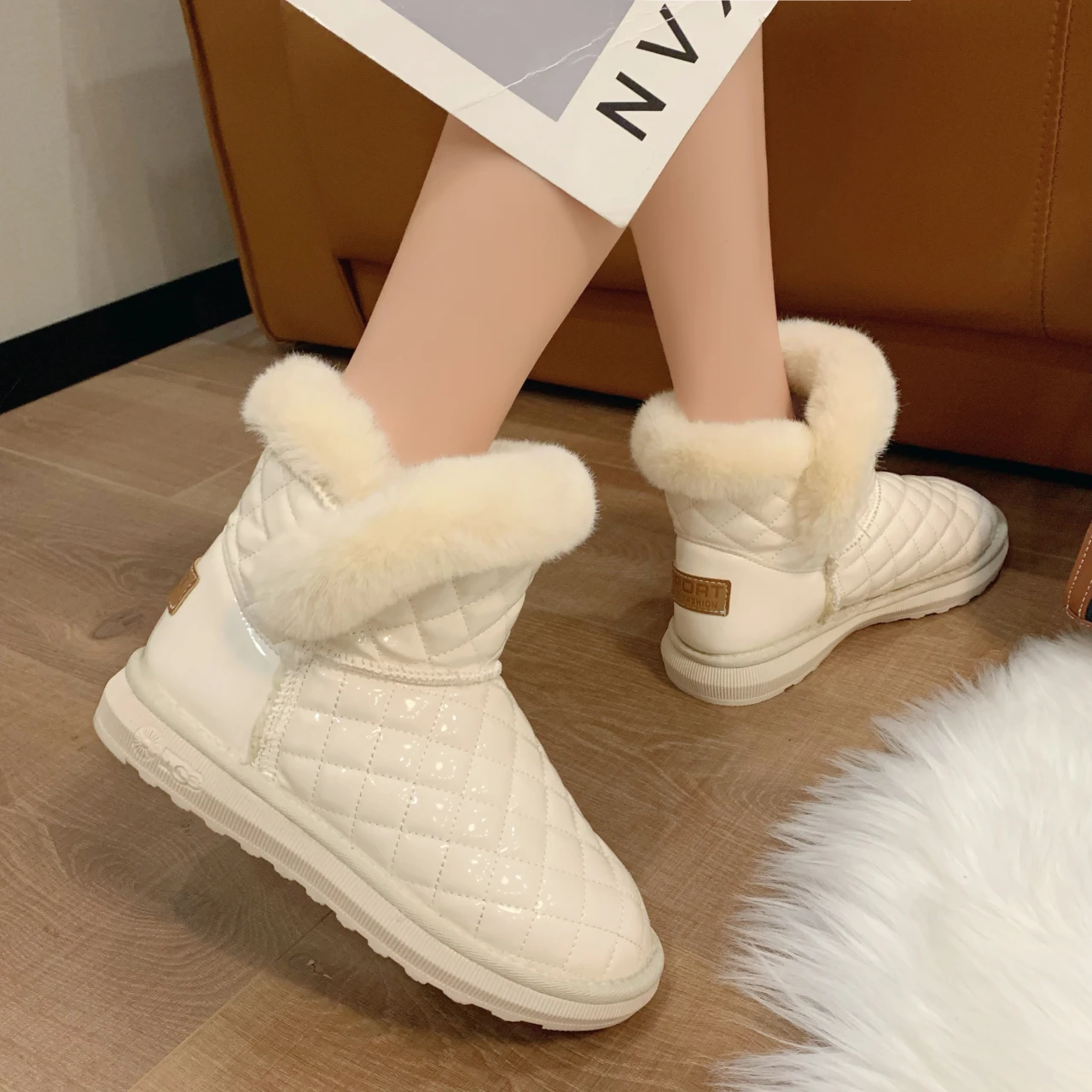 

Snow boots women's shoes 2021 winter women's ankle boots fashion plush flat ankle boots warm ladies cotton shoes Feminino