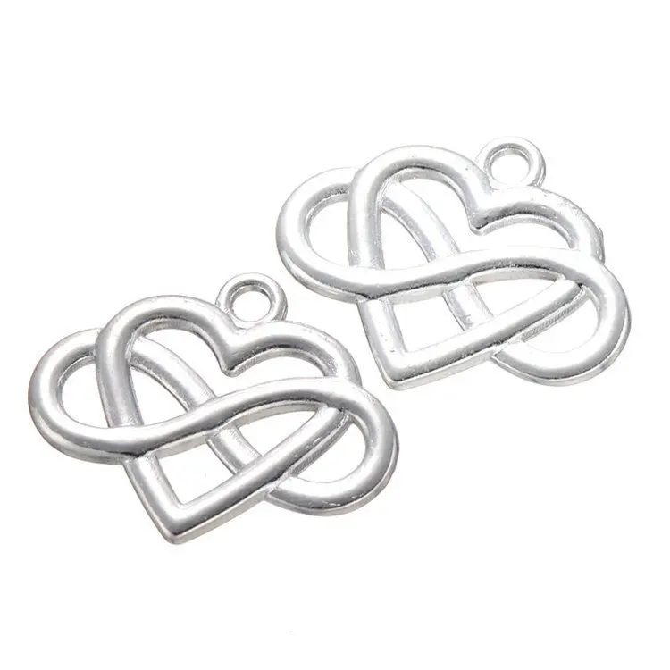 

DIY jewelry accessories 8-word heart-shaped smooth alloy pendant, European and American hot Necklace Pendant