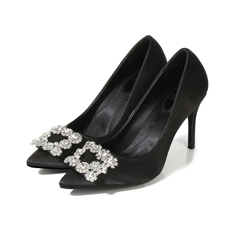 

2021 spring new flower button water drill shallow mouth pointed thin heel high heels single shoes silk satin banquet women's