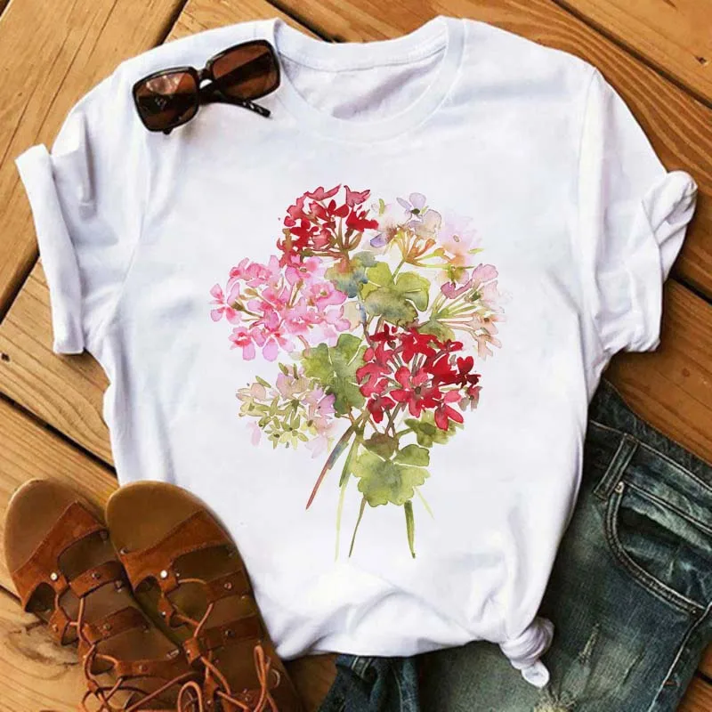 

Red Poppy Women T Shirt Casual Funny Tshirts Kawaii Tees Top Hipster Tumblr Female Harajuku Short Sleeves Shirts Woman Clothes