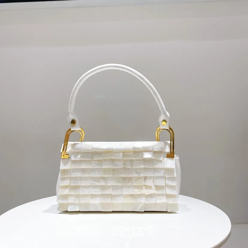 

2021 New Niche Premium Sequin Shell Handbag Fashion One Shoulder Underarm Bag