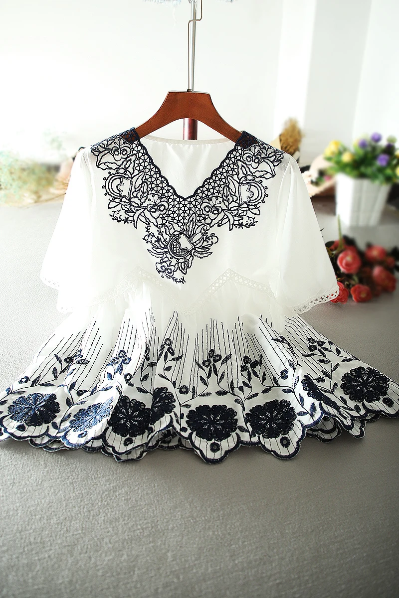 

SuperAen National Style Loose A Line V Neck Slim Half Cotton and Linen Retro Embroidery Print Shirt Blouse Women Tops