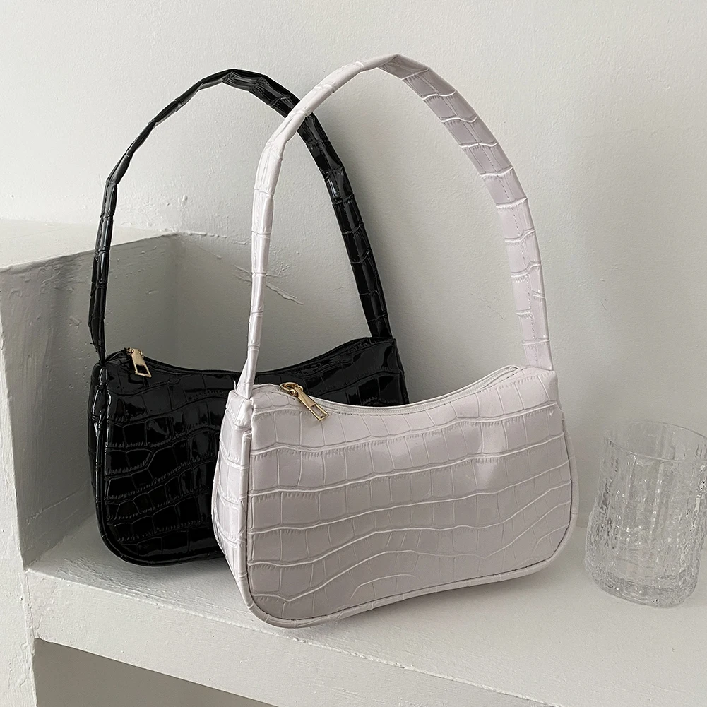 

Alligator Pattern Underarm Shoulder Bag Daily Clutch Women Bright Leather Totes Youth Ladies Simple Versatile Bag