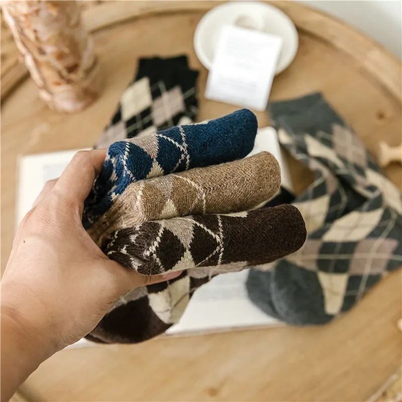 Хит продаж клетчатые женские носки 30% шерсть кашемир зимние Утепленные короткие