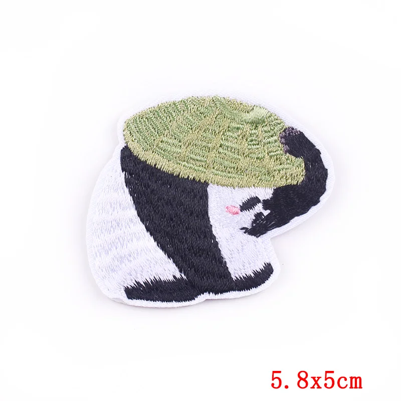 Симпатичные патчи в виде панды вышитые с помощью утюга для детской одежды