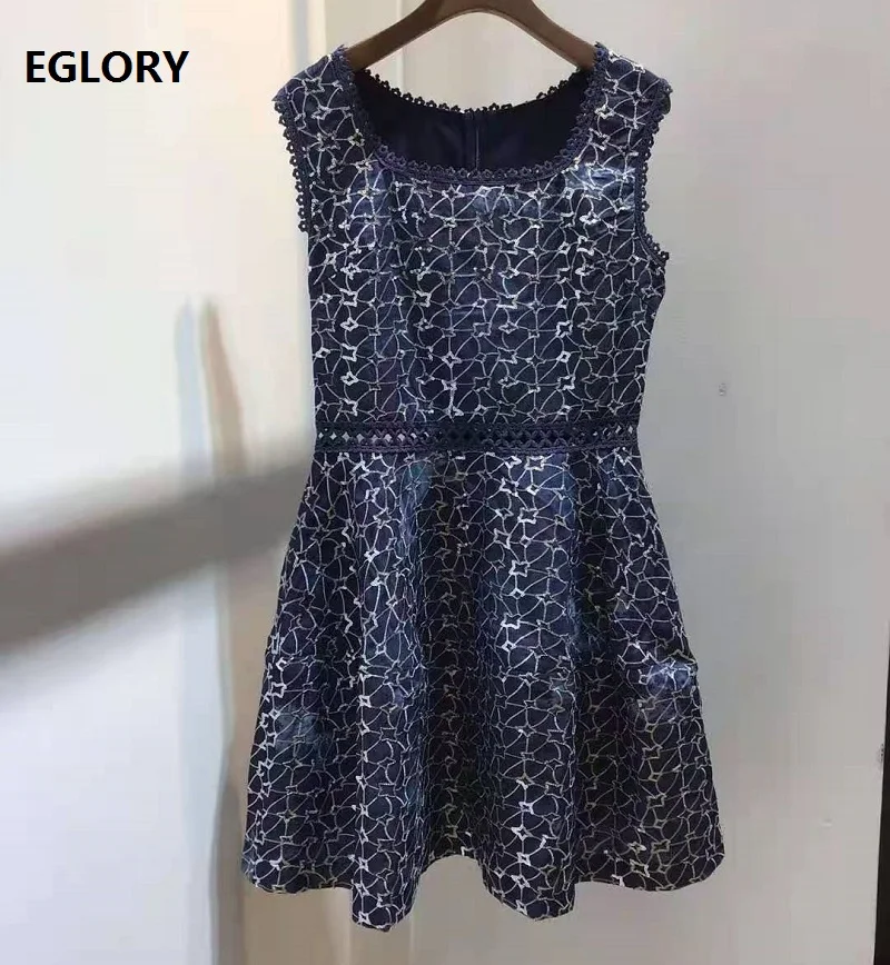 Sequined Dress 2021 Spring Summer Sexy Party Women O-Neck Allover Exquisite Embroidery Hollow Out Sexy Sleeveless Dress Blue