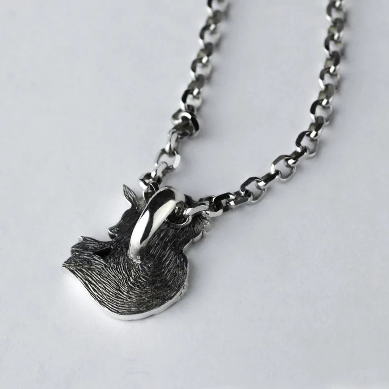 

2021 New Trend Cute Fox Little Prince Pendant Couple Necklace Friendship Jewelry Creative Cool Chain Necklace Women Men's Gifts