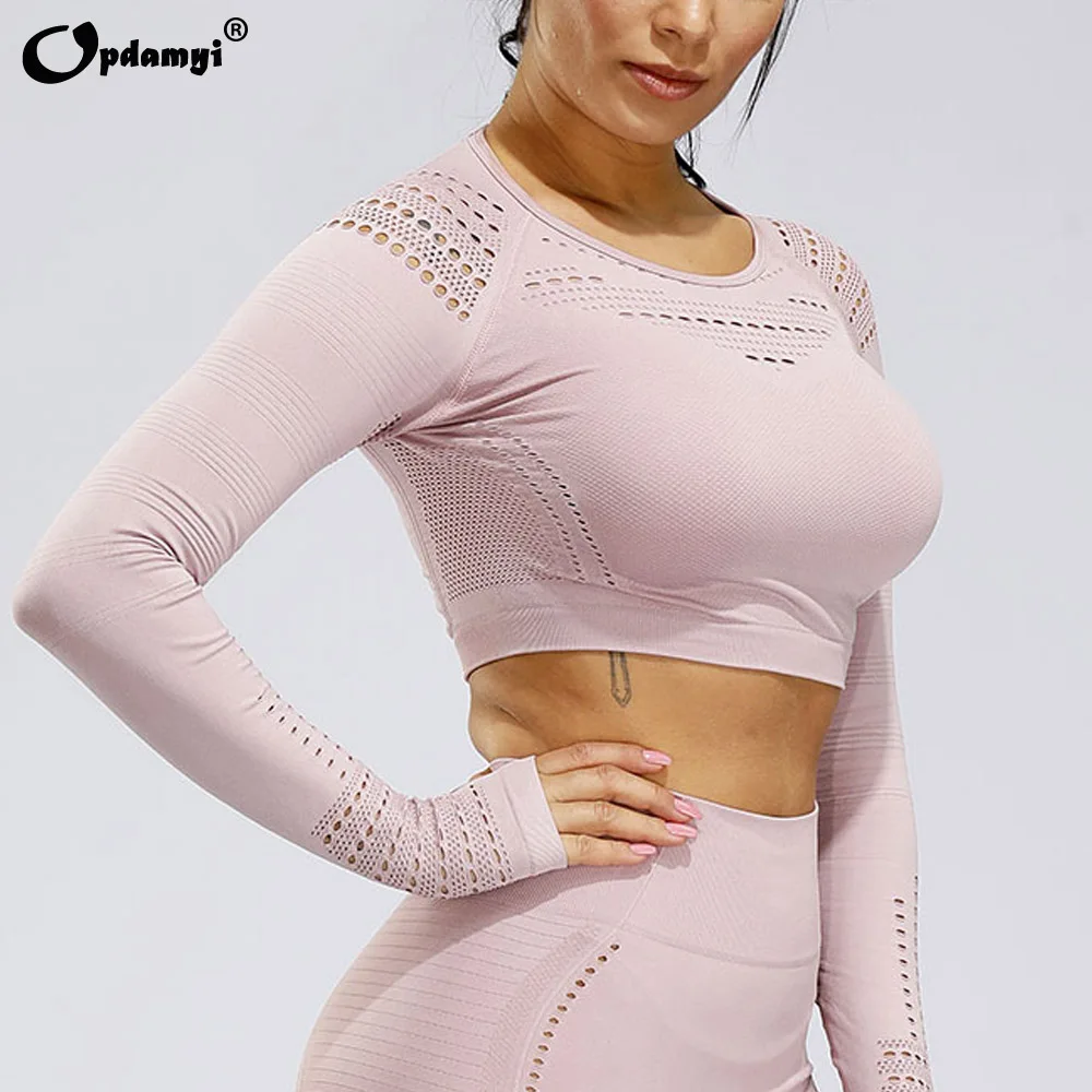 Комплект женский спортивный бесшовный из укороченного топа с длинными рукавами