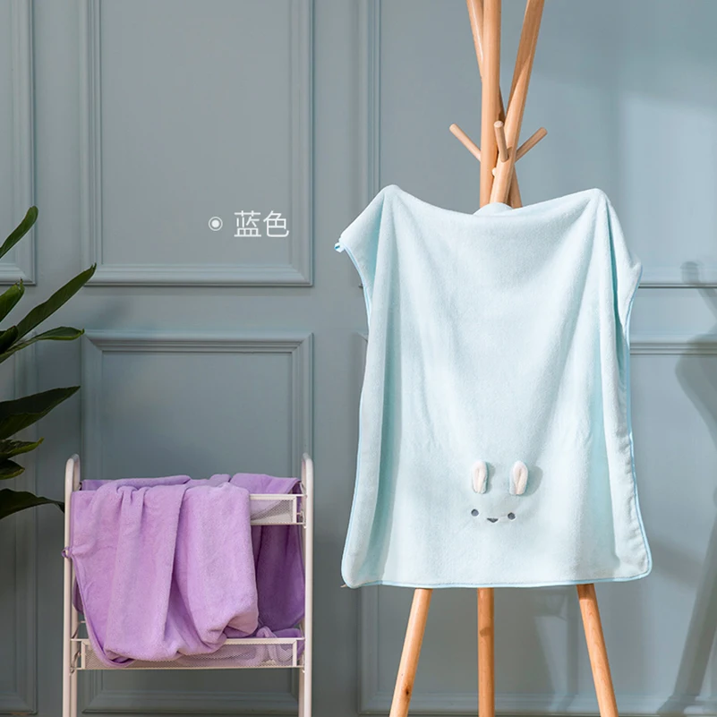 

70x140cm Large Coral Velvet Infant Bathrobe Absorbent Soft Baby Stuff Bath Towel for Mommy Kids Use