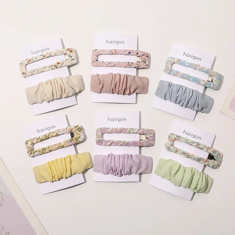 

2pcs Girls Sweet Floral Print Chiffon Fabric Bobby Pins Pleat Rectangle Hairpins Simple Hair Clips Side Clip Fashion Barrettes