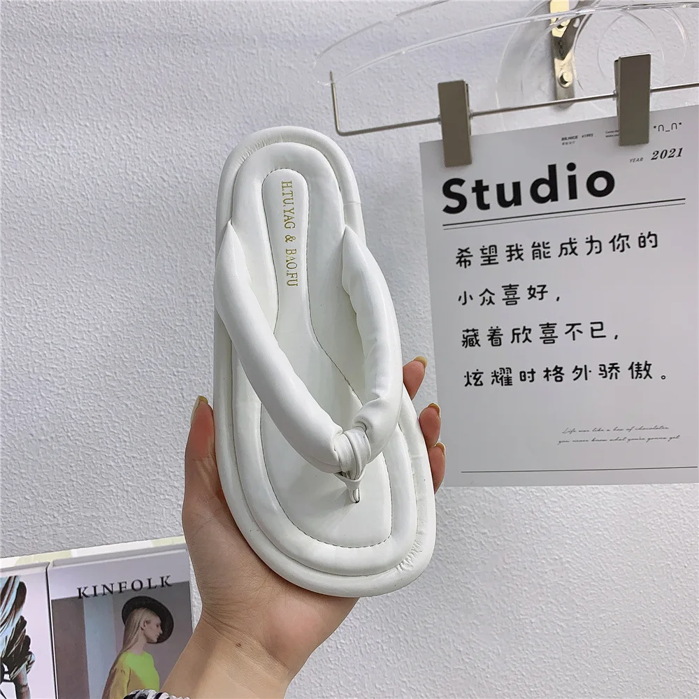 

Shoes Slippers Flat Low Luxury Slides Rubber Flip Flops Slipers Women Shale Female Beach Platform Designer Hawaiian 2021 Sabot