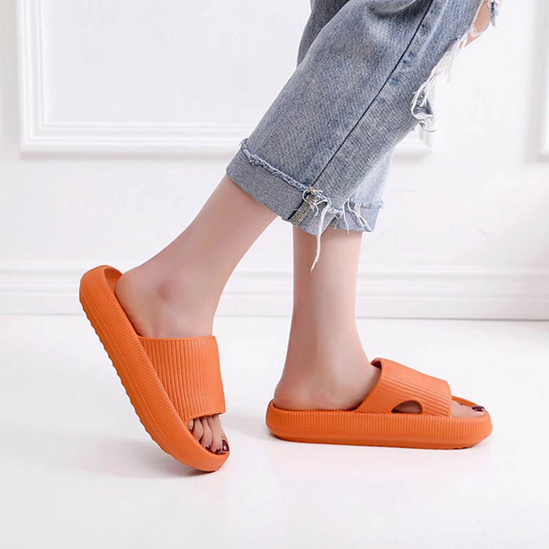 

Thick Platform Horsehold Slippers Women Indoor Bathroom Slides Soft EVA Anti-Slip Home Floor Slides Ladies Summer Shoes