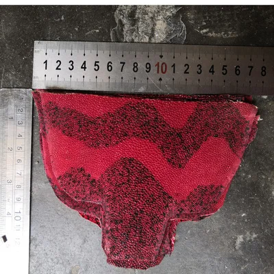 Red black 14x17 Натуральная кожа ската, натуральная кожа Manta Ray, кожа для рукоделия, кожаные ремесленные часы, ремень, материал ручки ножа, 18,5x8 см - Цвет: Red black 14x17