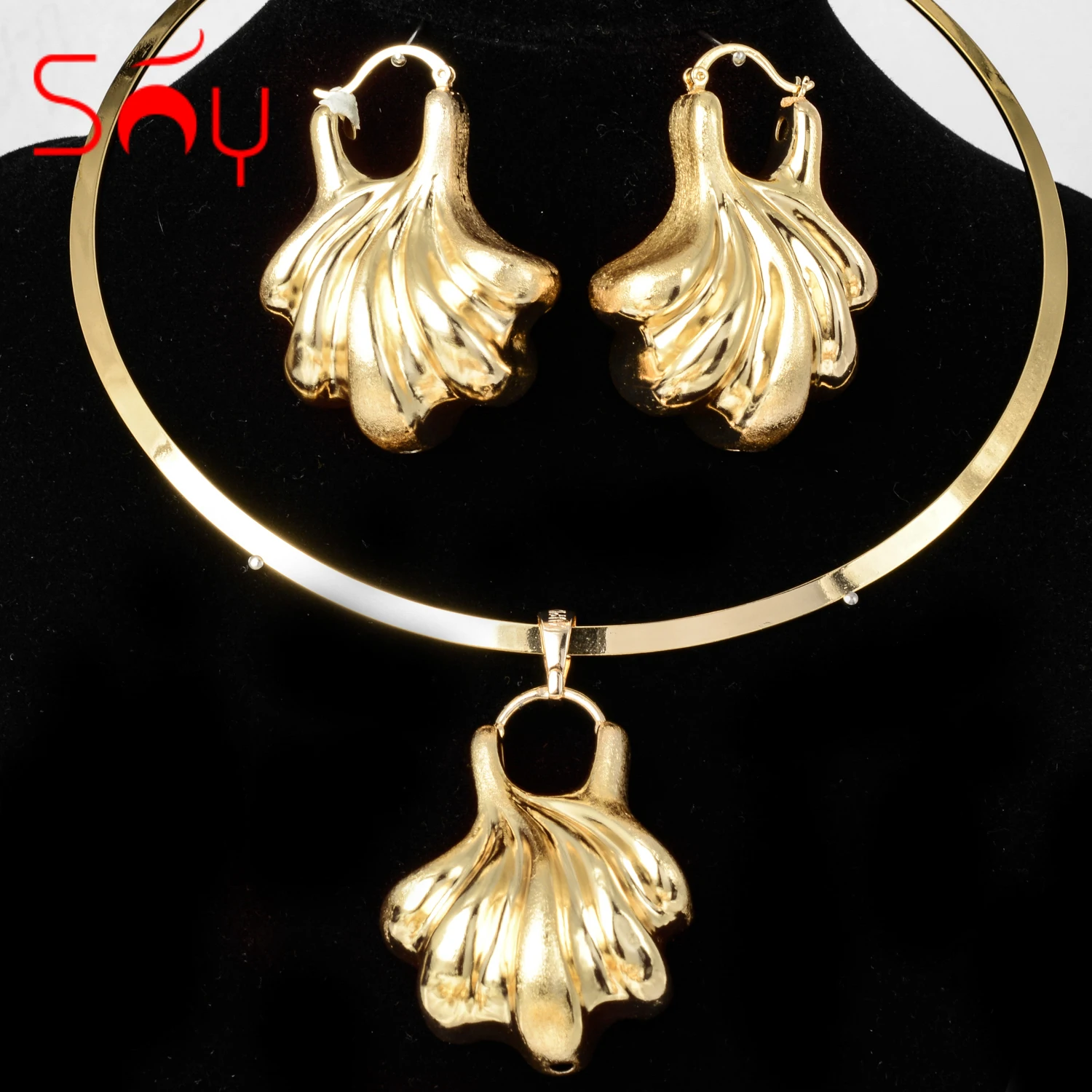 

Sunny Jewelry Fashion Copper Jewelry Sets For Women New Design Earrings Pendant Collar High Quality Geometric Wedding Party
