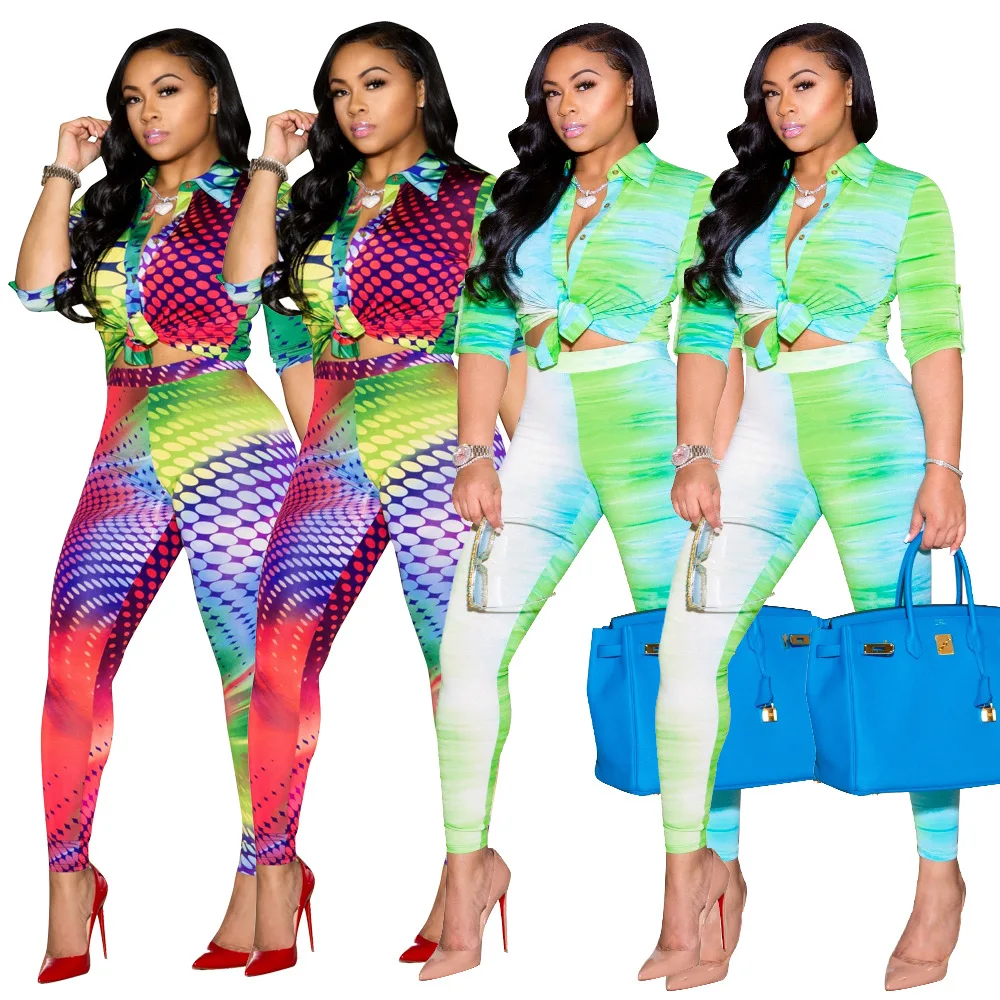 

Женский костюм-двойка в горошек, с принтом