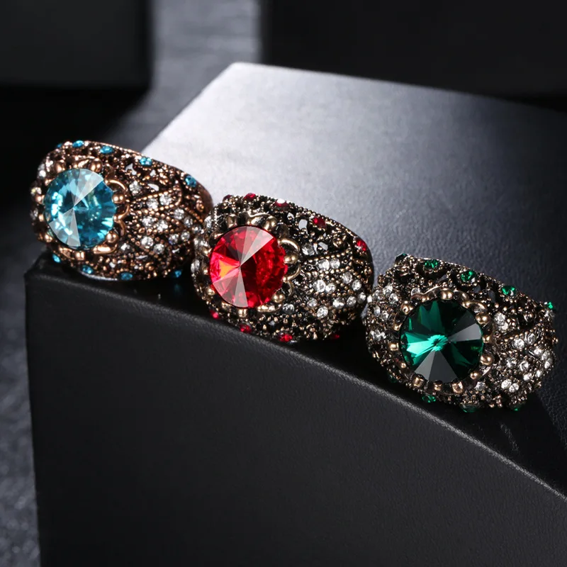 

15mm Vintage Bohemian Glass Rings For Women Exquisite Ancient Gold Rhinestones Rings Upscale Female Jewelry Wholesale Jewelry