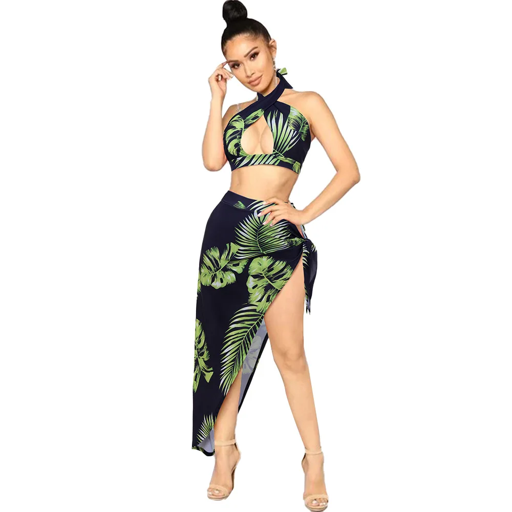 

Floral Print Women 2020 Sets Sexy Halter Crop Top with Long Skirt Two Piece Set Elegant Summer Beach Women Outfit