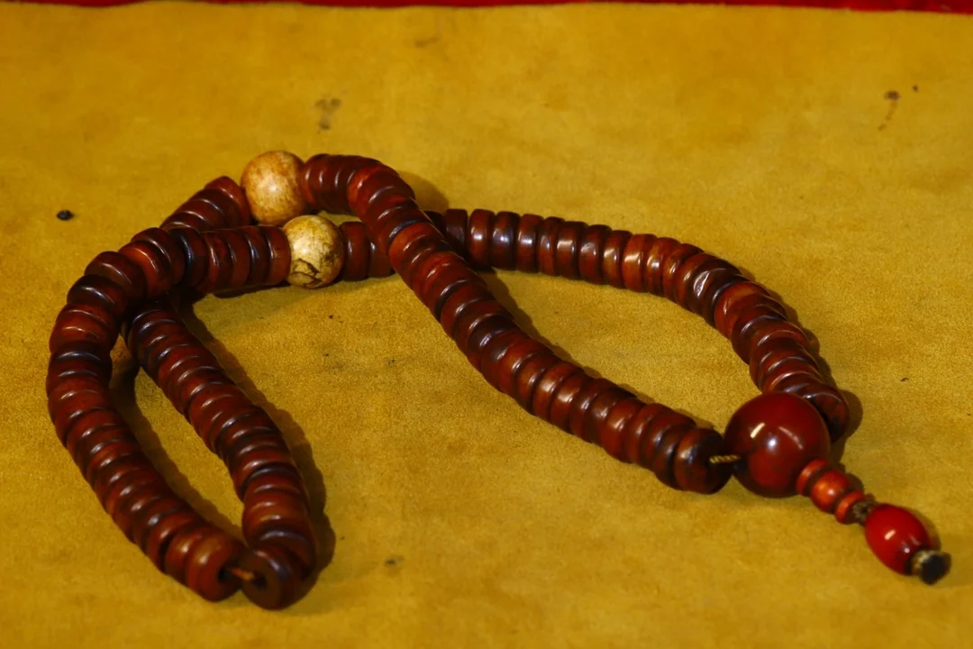 

15"Tibetan Temple Collection Old Natural Gabala Hand-carved Buddha beads necklace amulet Pendant Town House Exorcism
