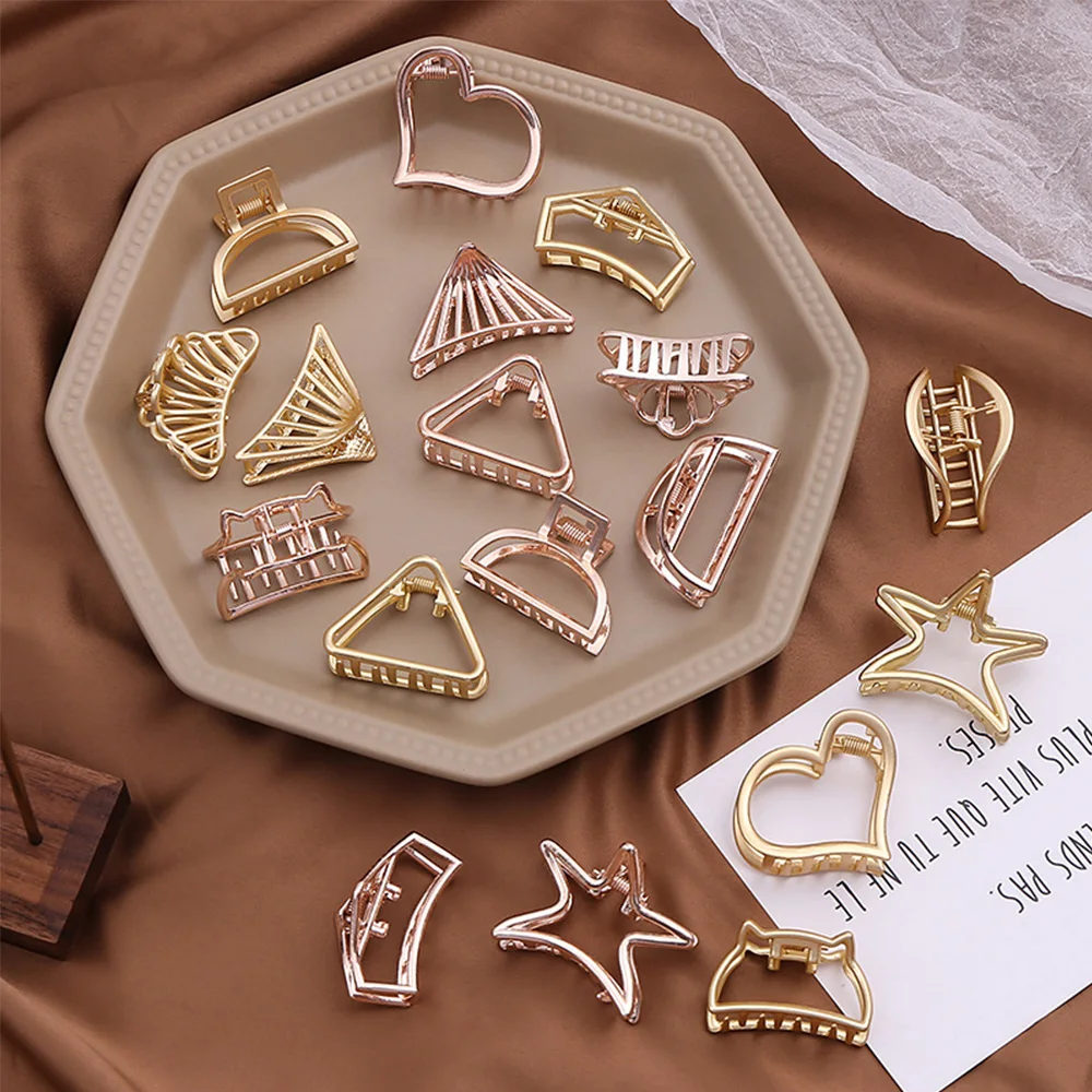 

1Pcs Simple Geometric Hollow Small Hair Claw For Women Girls Clamps Hair Crab Metal Hair Clip Claw Accessories Headwear