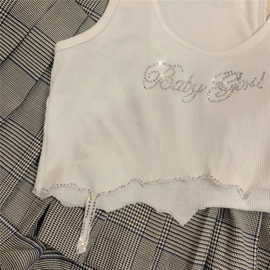 Сексуальный белый укороченный топ без рукавов с бриллиантами Короткие топы