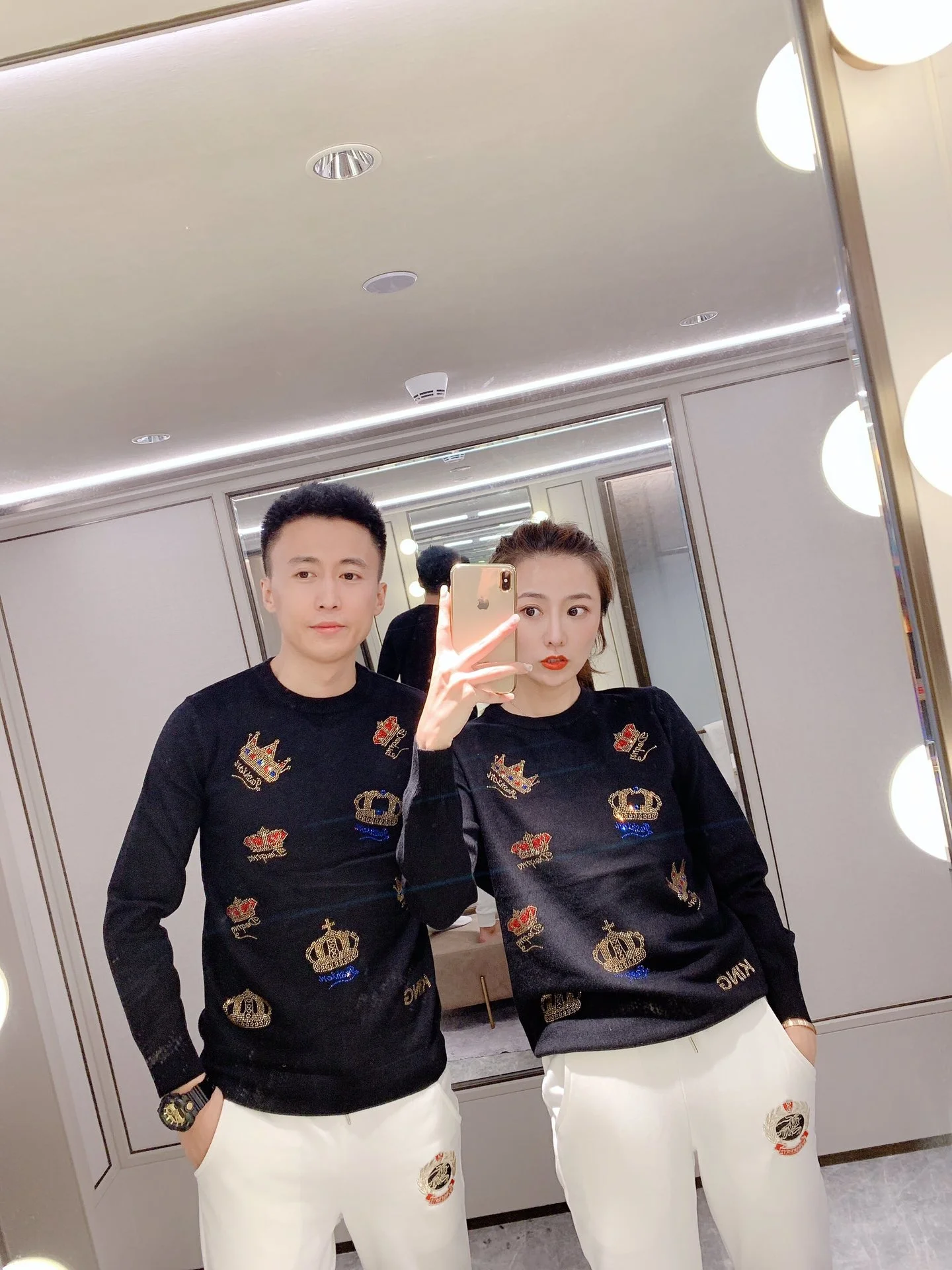 

Зимняя одежда большого размера с длинным рукавом, блестящий свитер в стиле хип-хоп с героями мультфильмов, мужской и женский облегающий сви...