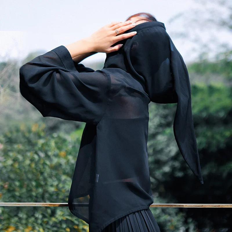 Женская блузка с расклешенными рукавами Cakucool черная солнцезащитным козырьком