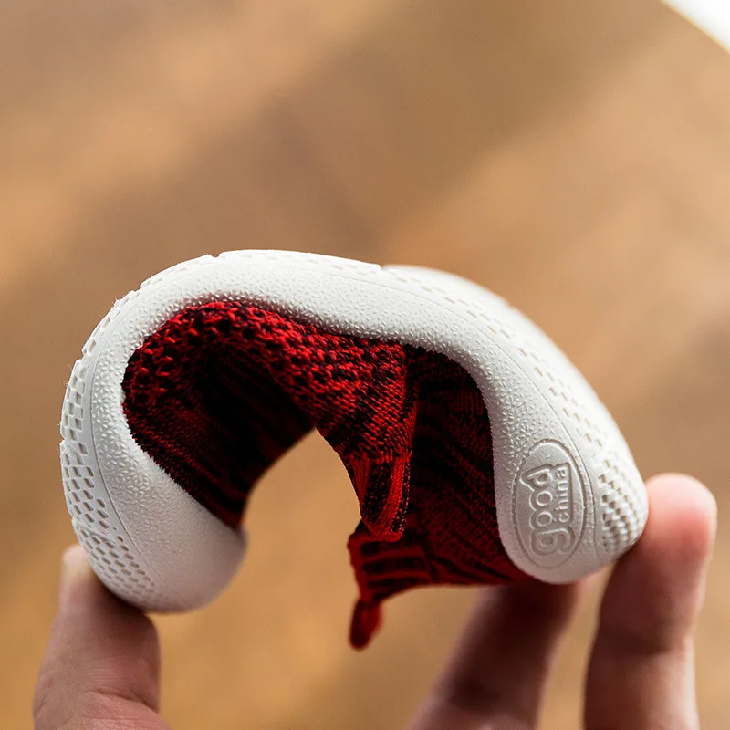 Весенняя обувь для малышей Повседневная с мягкой подошвой мальчиков и девочек