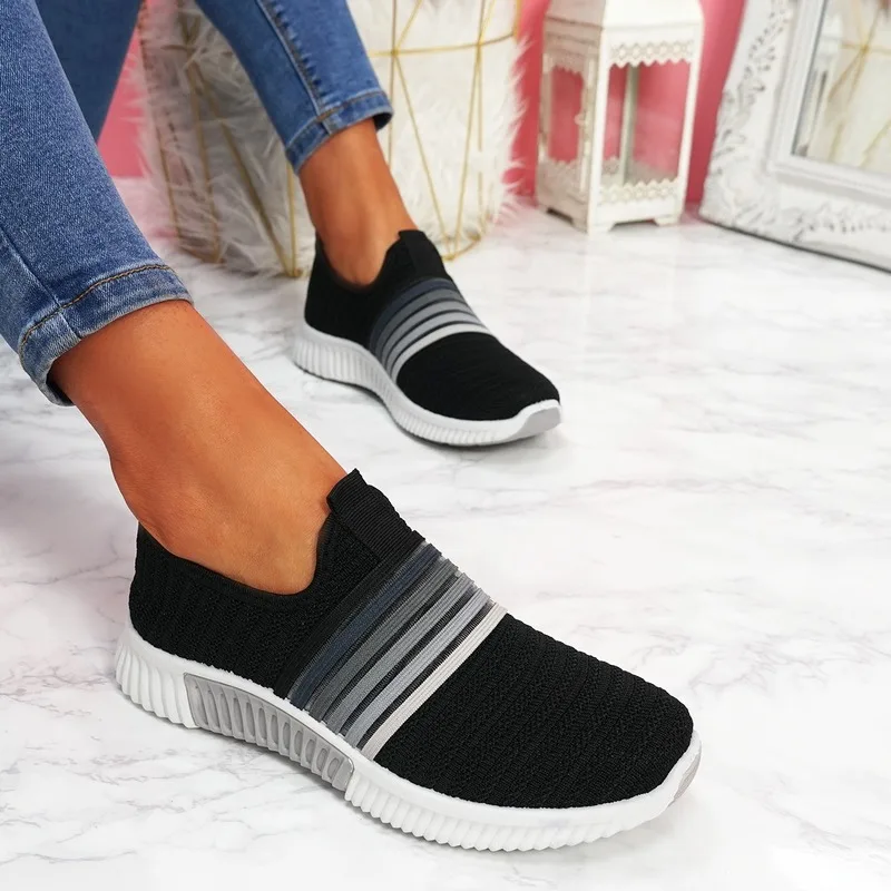 

2020 New Fashion Women Sneakers Rainbow Color Knitted Mesh Vulcanize Shoes Leisure Shoes Low-top Summer Casual Ladies Shoes Girl