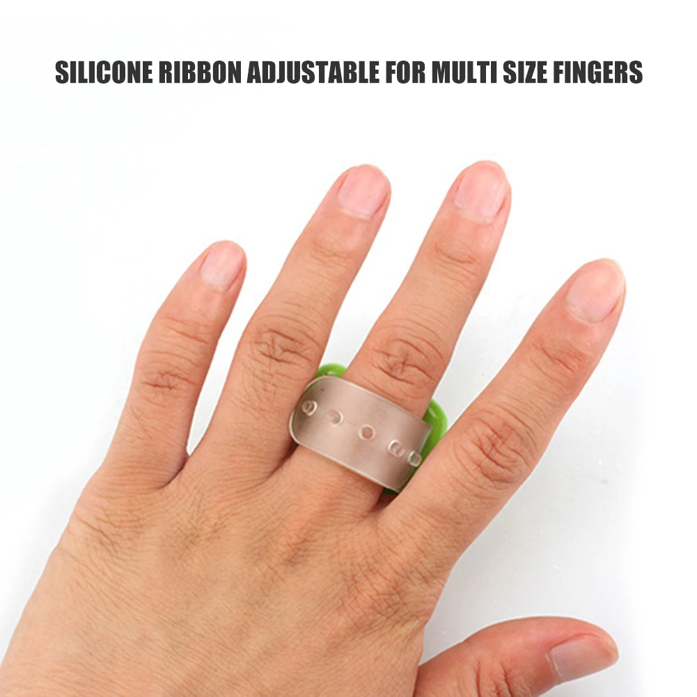 

Electronic Finger Counter Ring with LED Light Portable Digital Row Tally Stitch Marker Pedometer Color Random