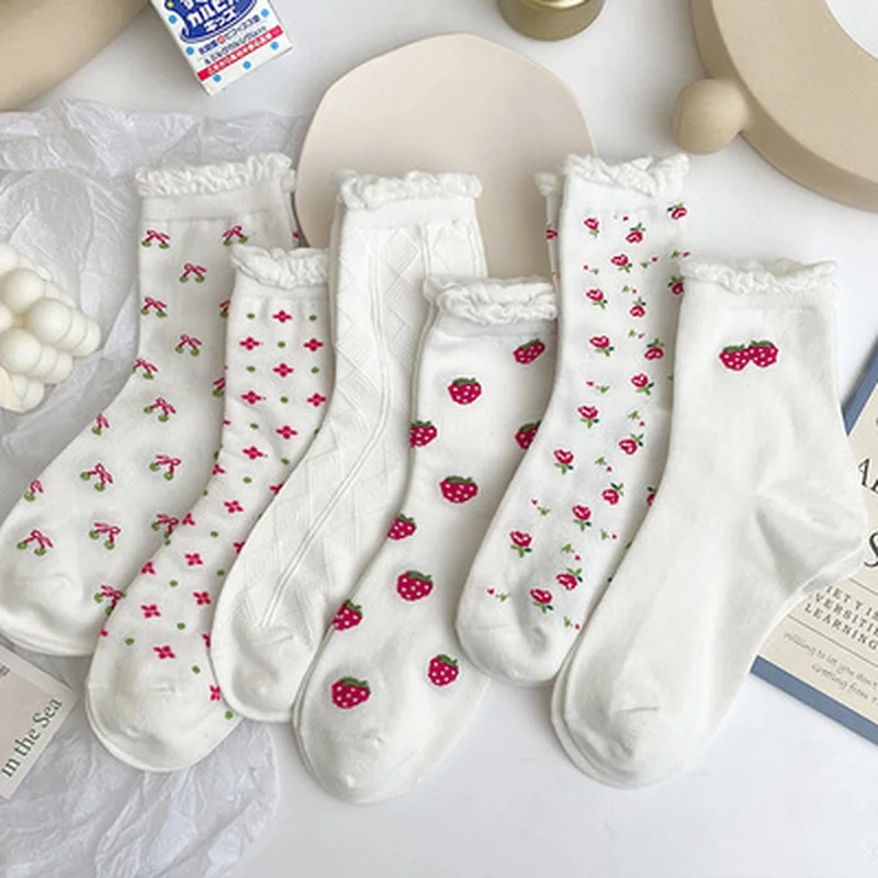 

Japanese Cute Women Socks Red Strawberry Korean Style Flowers Crew Socks Kawaii Women Cotton Socks Harajuku Strawberry Cow Socks