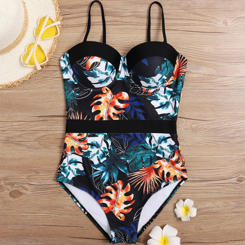 Купальник женский слитный с принтом пикантный черный купальник чашками пуш-ап