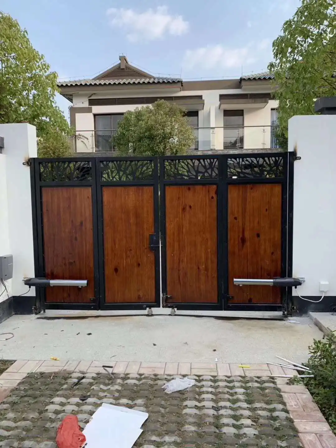 

swing gate opener automatic door operator 300KG per leaf heavy duty