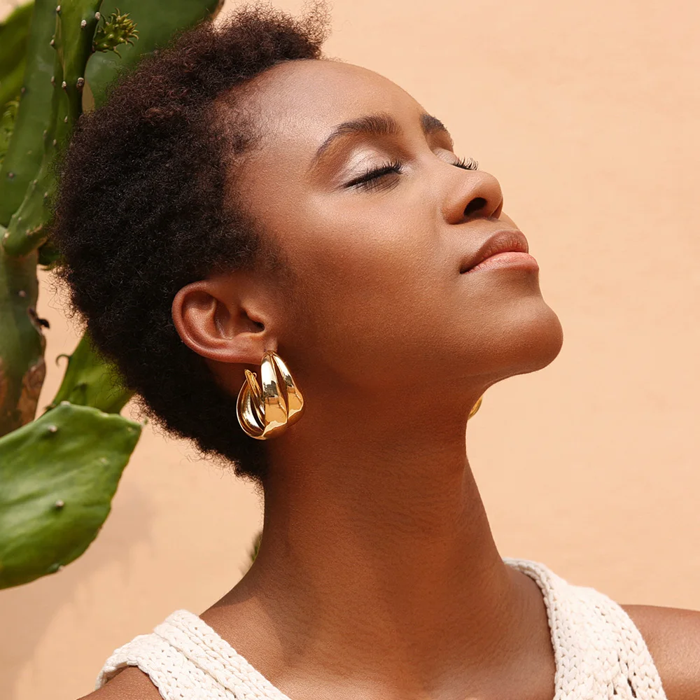 

ENFASHION Punk Hoop Earrings For Women Gold Color Big Geometric Irregular Hoops Earings Fashion Jewelry Pendientes Mujer E1043