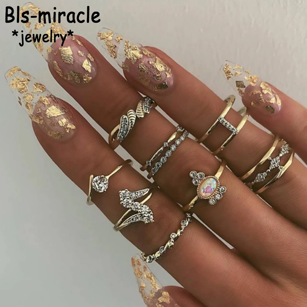 Женский комплект колец в стиле бохо винтажный золотого цвета с короной и