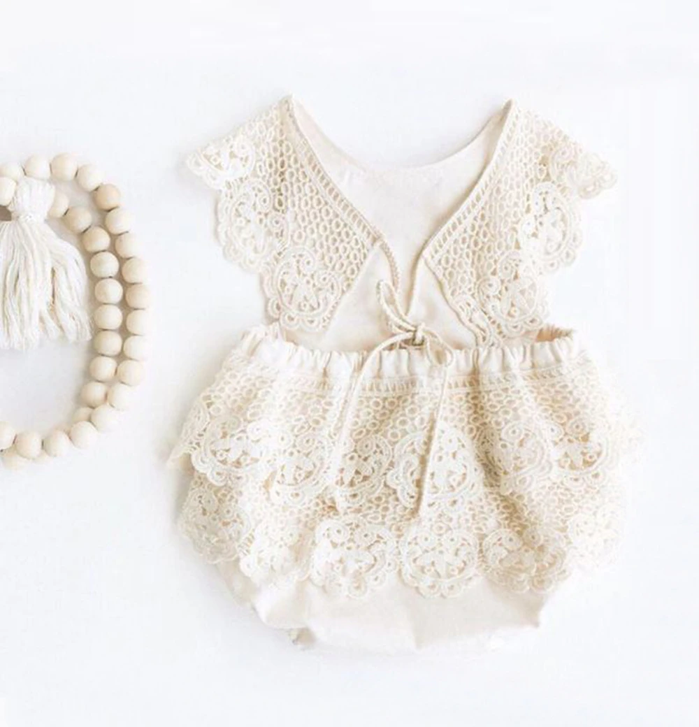 Однотонные хлопковые Кружевные Боди с рукавами крылышками для маленьких девочек