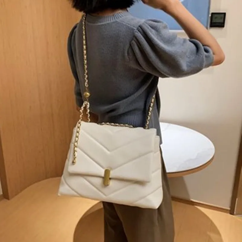 

Pu Leather Women Large Capacity Travel Handbag New Arrival Fashional Chain Crossbody Bag Solid Color Tote Bag For Ladies