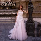 Платье свадебное с V-образным вырезом, коротким рукавом и аппликацией