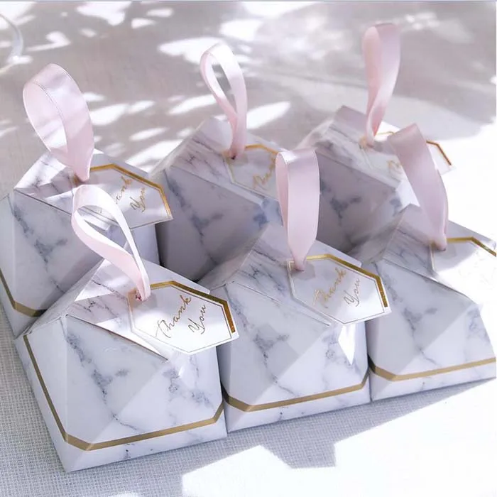 

50pcs/100pcs marble diamond shape paper wedding favor boxes Gift Boxes Paper Cake Box With Ribbon And Tag
