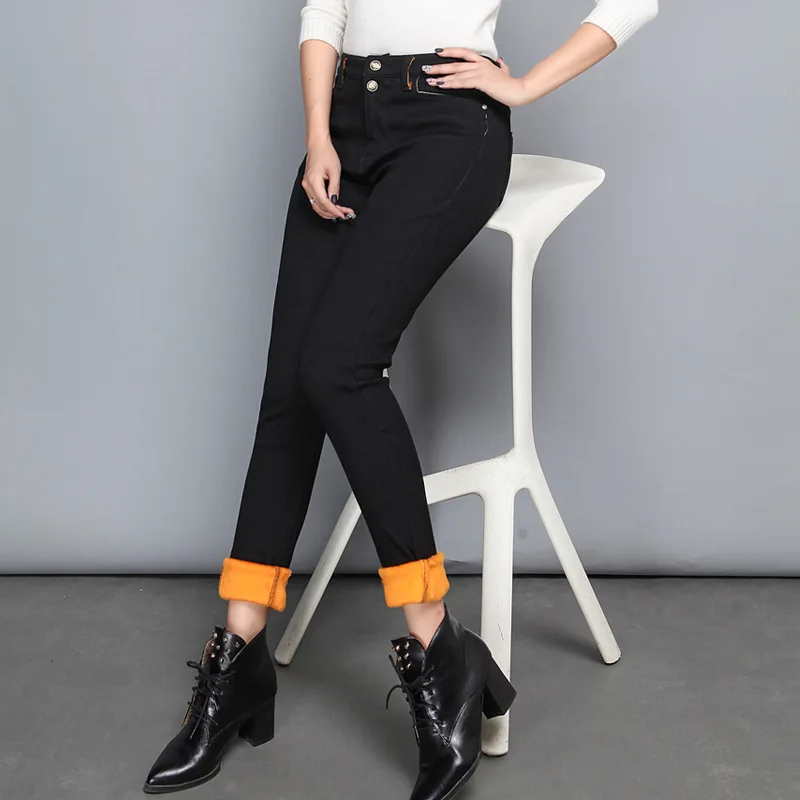 Осенне зимние теплые джинсы большого размера женские бархатные с высокой талией