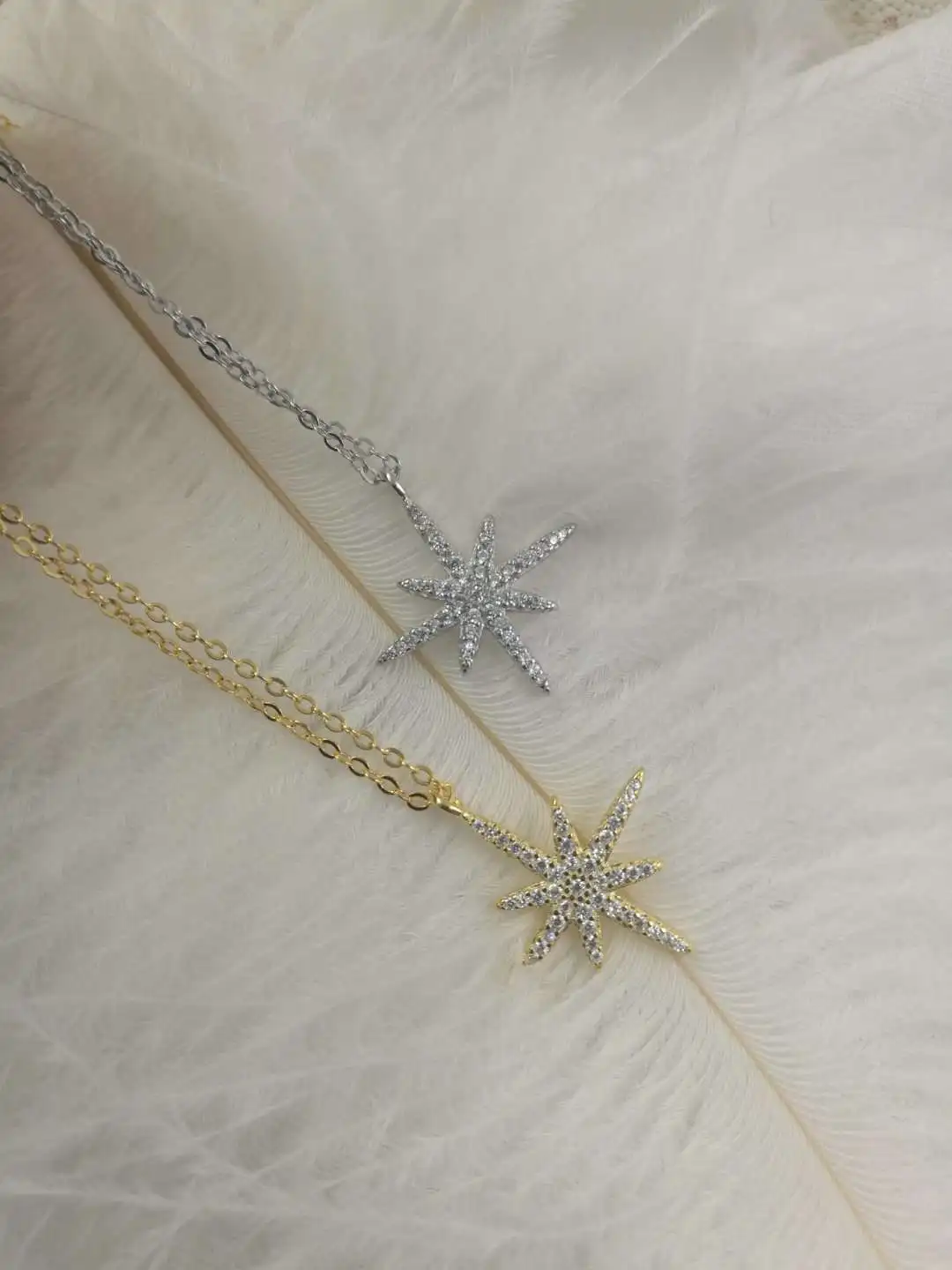 

Rebelle Sterling 925 Sterling Silver European high quality 2021 new fashion simple shining star necklace