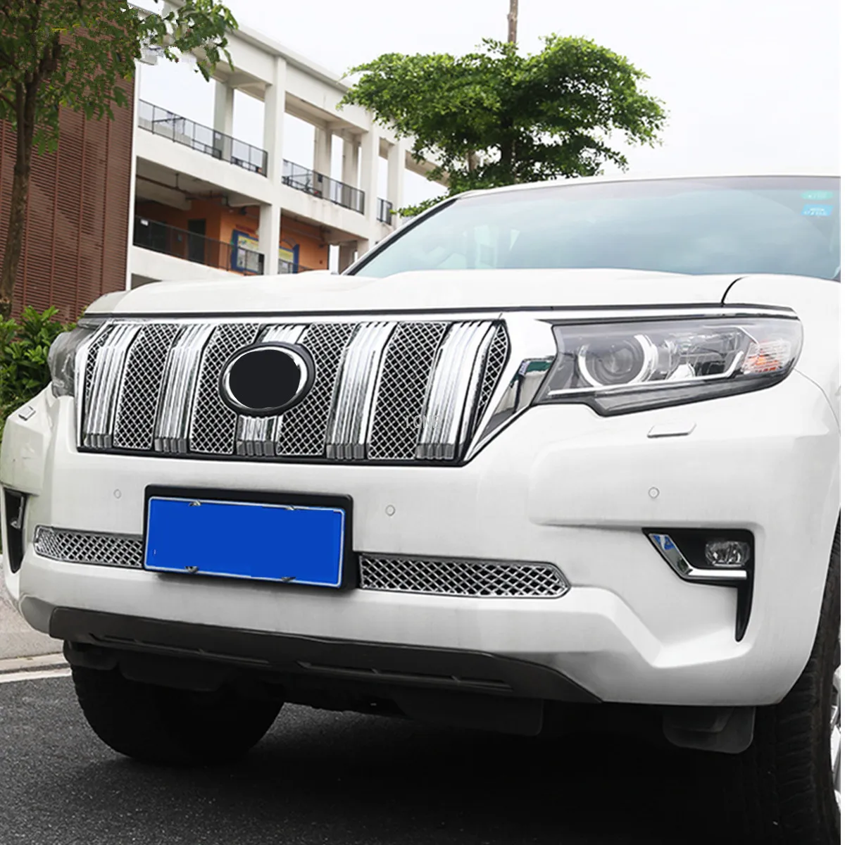 Различные варианты фитингов передней и средней сетки из нержавеющей стали для