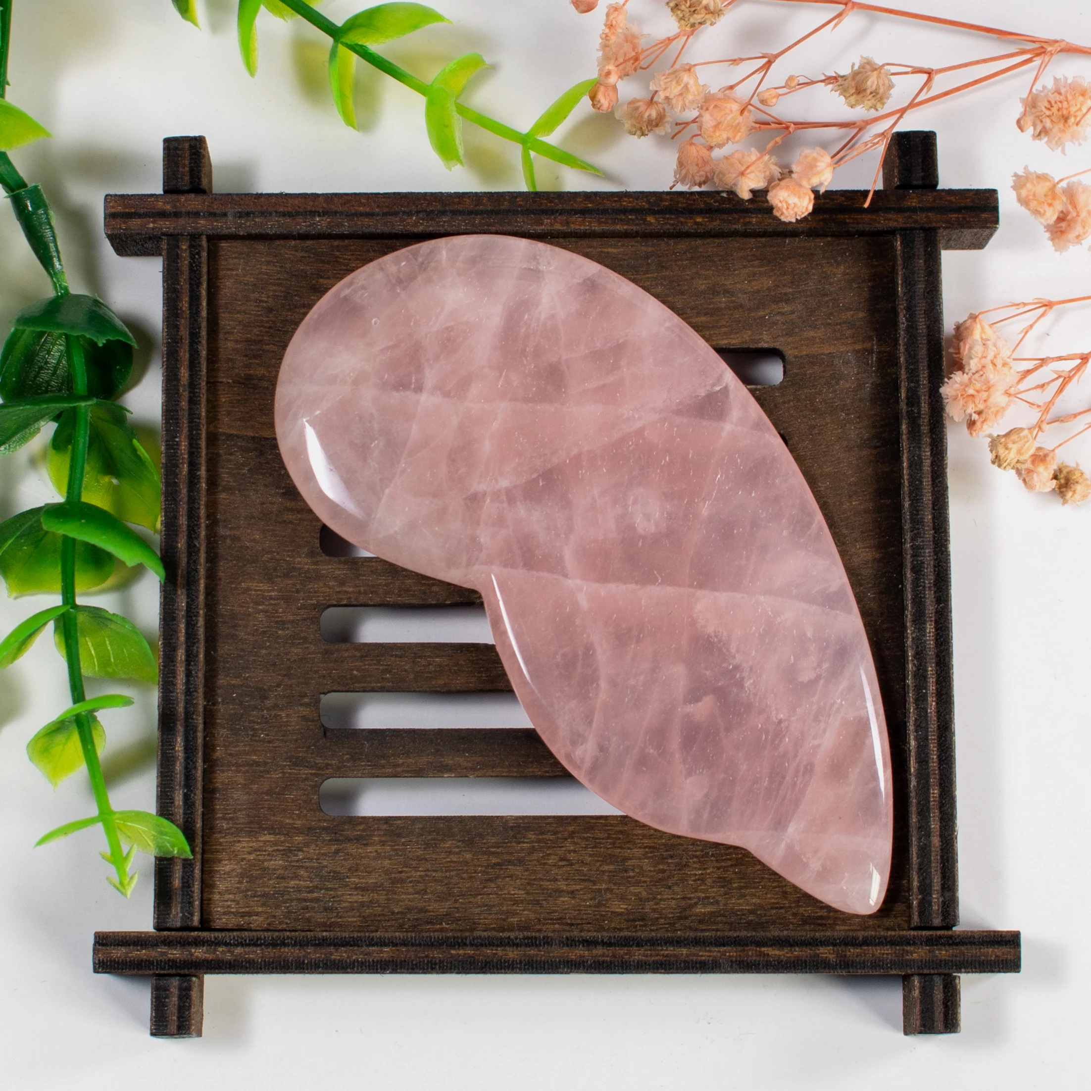 

Jade Guasha Scraping Body Massage Tool Natural Pink Crystal Rose Quartz Guasha Wing Shape Body Facial Eye Scraping Stone