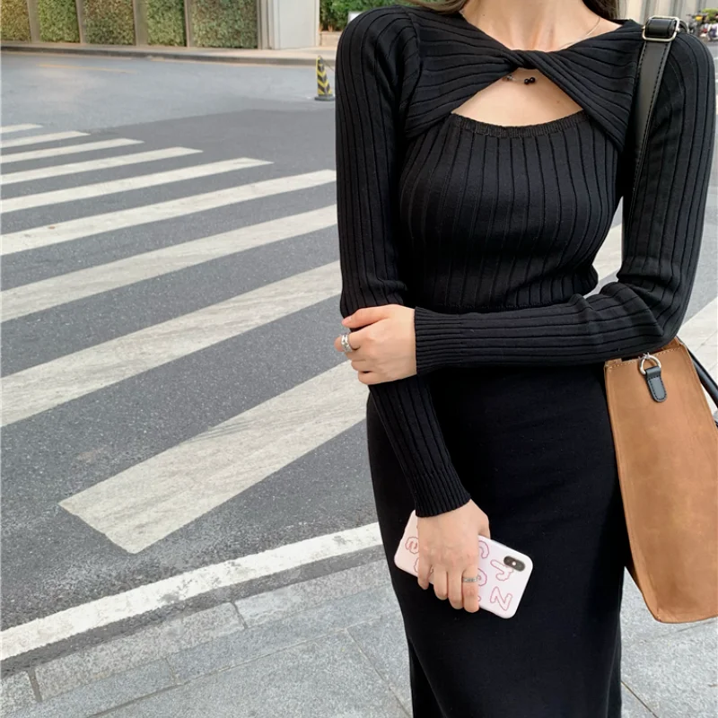 Женское трикотажное платье-трапеция с длинным рукавом и круглым вырезом |