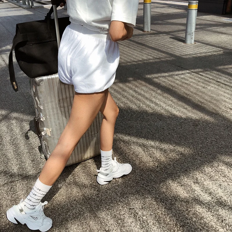 

Шорты женские с буквенным принтом и средней посадкой, модные Велосипедки для фитнеса в стиле Харадзюку, простые спортивные, Повседневная Ул...