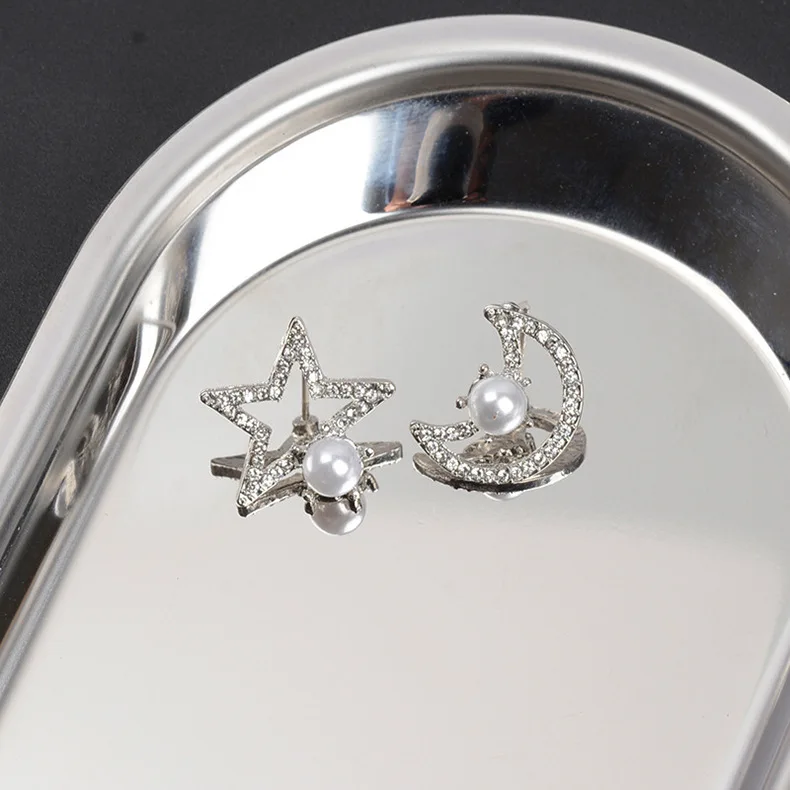 

Fashion Delicate Geometric Asymmetry Hollow Star Moon Stud Earrings Rhinestone Crystal Pearl Earring For Women Party Jewelry