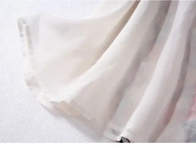 

2021 Women Skirt Summer New Oil Painting Rose Print Button Skirt