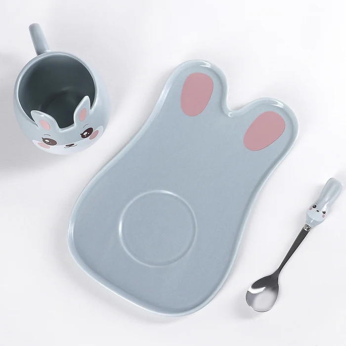 Набор чайный Зайка 3 предмета: чашка 200 мл ложка подставка 22×15 см цвет серый | Дом и